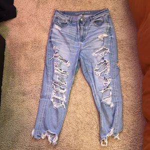 AE Ankle Mom Jean